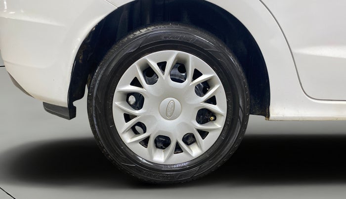 2016 Ford Figo Aspire TITANIUM 1.2 PETROL, Petrol, Manual, 82,266 km, Right Rear Wheel