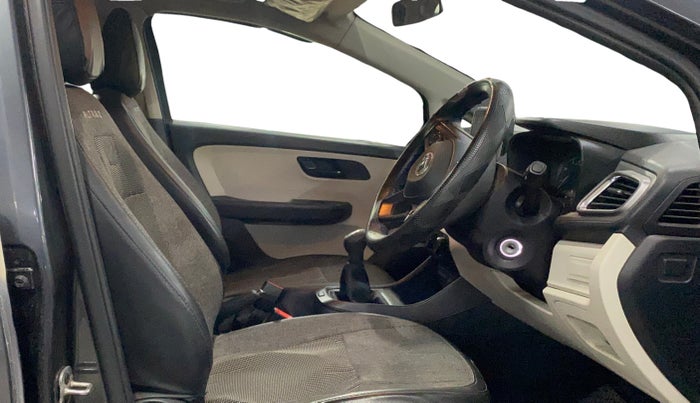 2021 Tata ALTROZ XM PLUS PETROL, Petrol, Manual, 51,174 km, Right Side Front Door Cabin