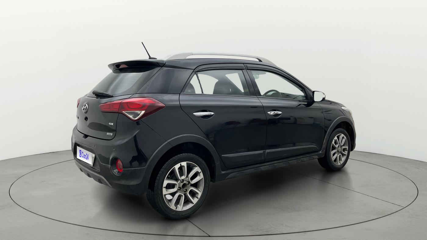 2017 Hyundai i20 Active 1.4 SX, Diesel, Manual, 1,16,371 km, Right Back Diagonal