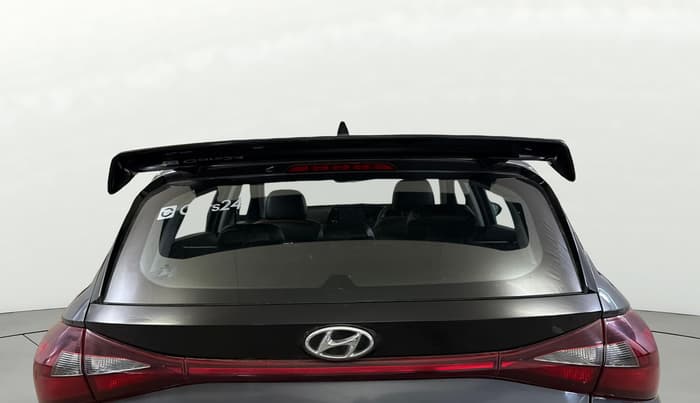 2023 Hyundai NEW I20 MAGNA 1.2 MT, CNG, Manual, 58,303 km, Rear Windshield