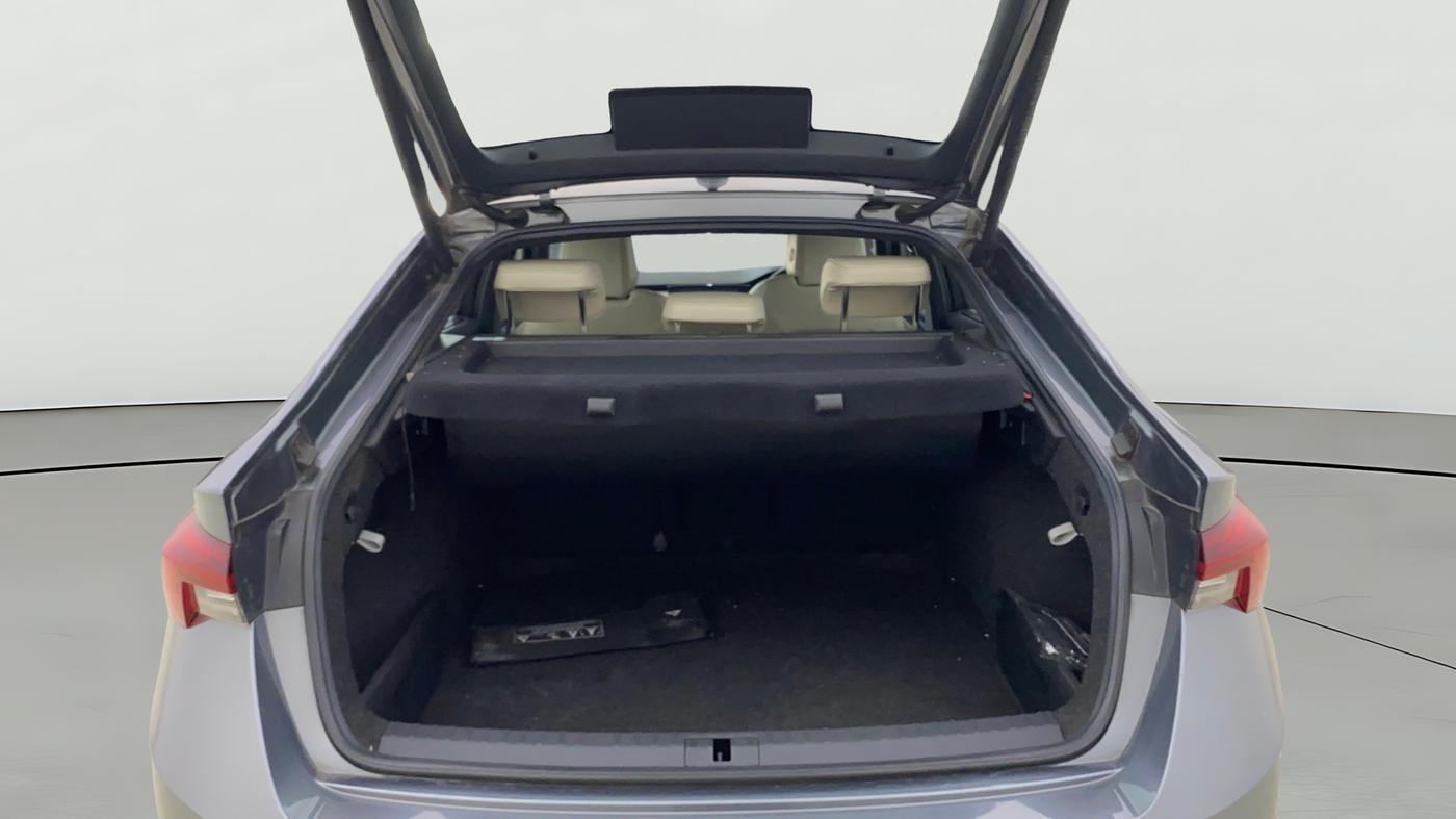 2022 Skoda Octavia L&K 2.0 AT, Petrol, Automatic, 33,747 km, Boot Open Zoomed View