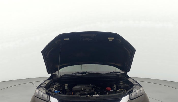 2022 Maruti Grand Vitara ALPHA SMART HYBRID AT, Petrol, Automatic, 18,513 km, Open Bonet