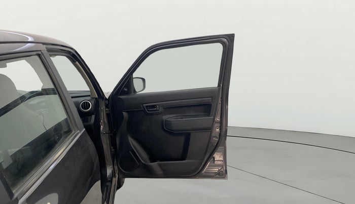 2021 Maruti S PRESSO VXI PLUS AMT, Petrol, Automatic, 25,937 km, RHS Front Door