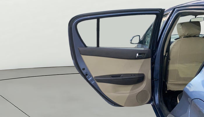 2013 Hyundai i20 MAGNA (O) 1.2, Petrol, Manual, 1,07,680 km, LHS Rear Door