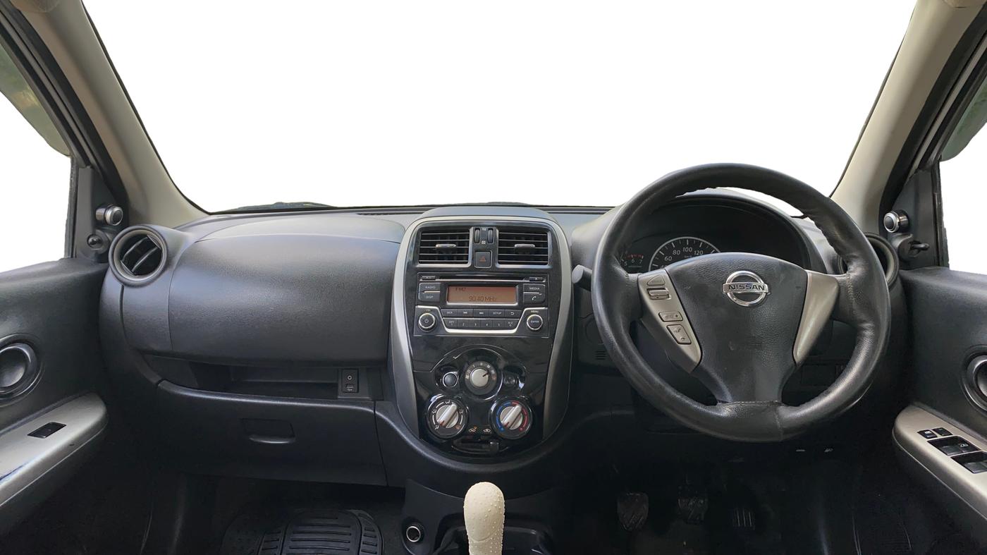 2018 Nissan Micra Active XV, Petrol, Manual, 77,183 km, Dashboard