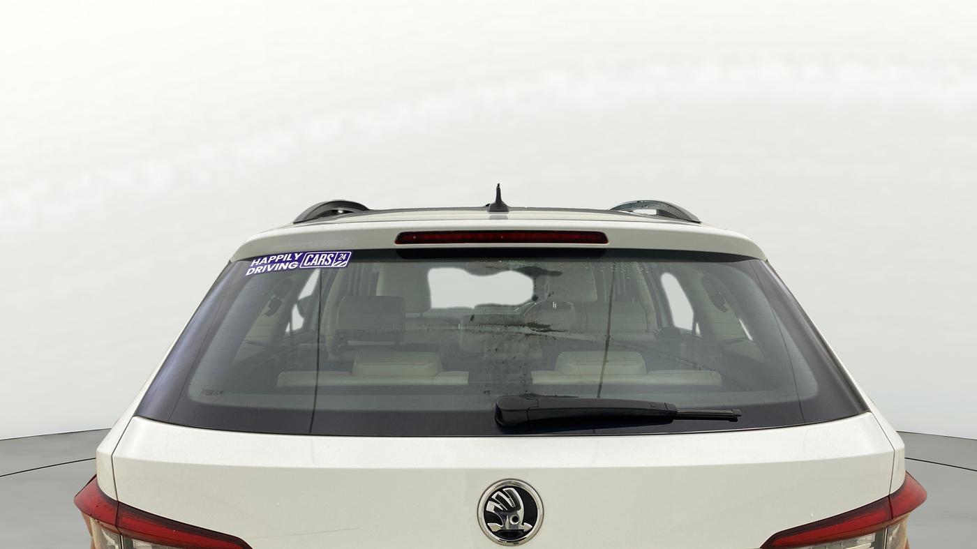 2018 Skoda Kodiaq STYLE 2.0 TDI 4X4 AT, Diesel, Automatic, 1,00,413 km, Rear Windshield