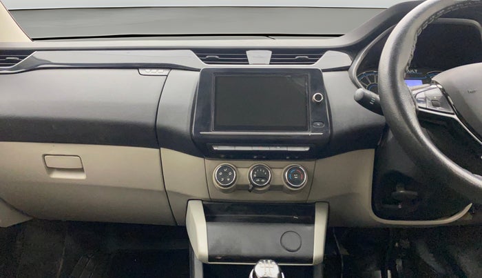 2022 Renault TRIBER RXT, Petrol, Manual, 52,550 km, Air Conditioner