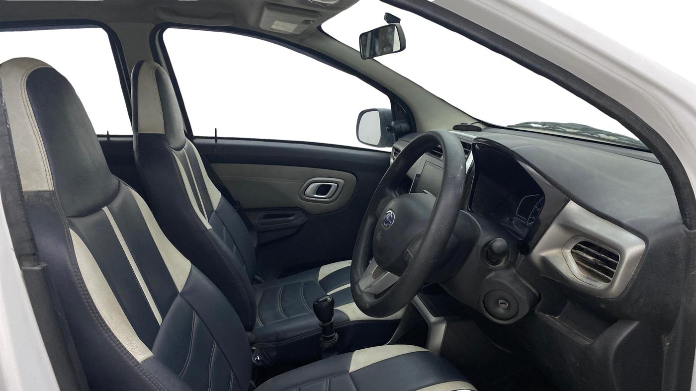 2020 Datsun Redi Go T (O), Petrol, Manual, 63,791 km, Right Side Front Door Cabin