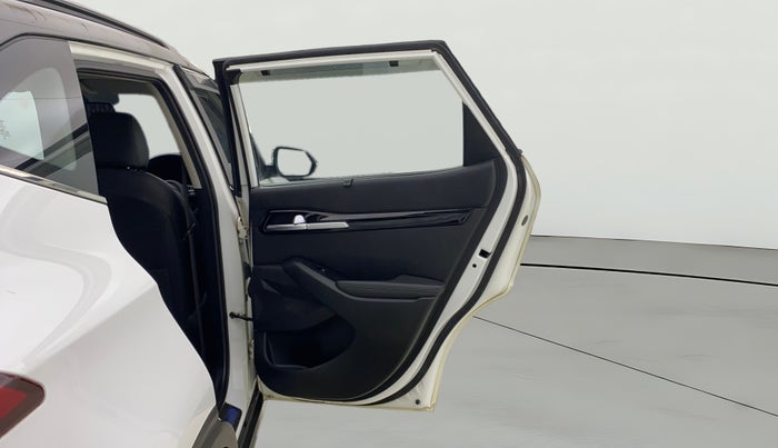 2021 KIA SELTOS HTX ANNIVERSARY EDITION 1.5 PETROL IVT, Petrol, Automatic, 86,969 km, RHS Rear Door