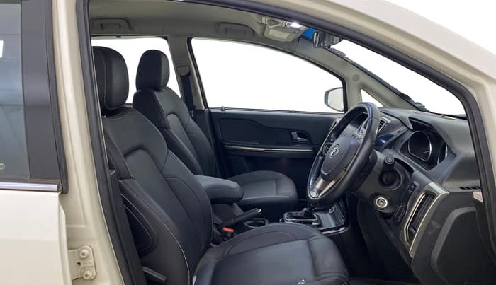 2017 Tata Hexa XTA 4X2 7 STR, Diesel, Automatic, 1,28,376 km, Right Side Front Door Cabin