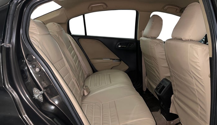 2015 Honda City 1.5L I-VTEC V MT, Petrol, Manual, 64,792 km, Right Side Rear Door Cabin