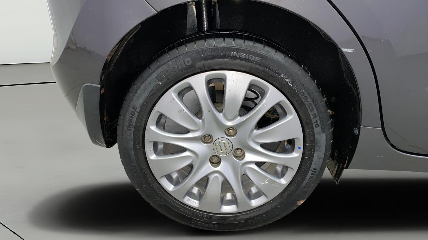 2016 Maruti Baleno ZETA PETROL 1.2, Petrol, Manual, 69,973 km, Right Rear Wheel
