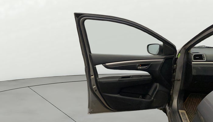 2016 Maruti Ciaz ZXI+ RS, Petrol, Manual, 76,161 km, LHS Front Door