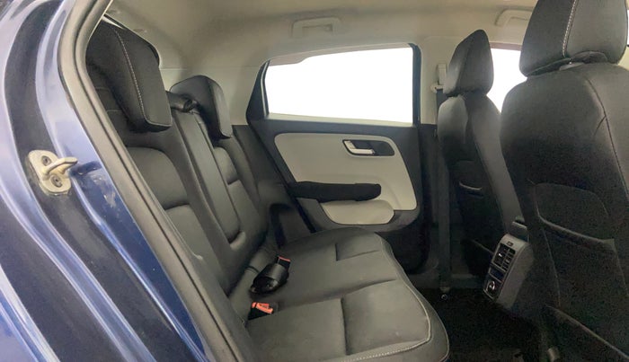 2023 Tata ALTROZ XZA PLUS, Petrol, Automatic, 16,016 km, Right Side Rear Door Cabin