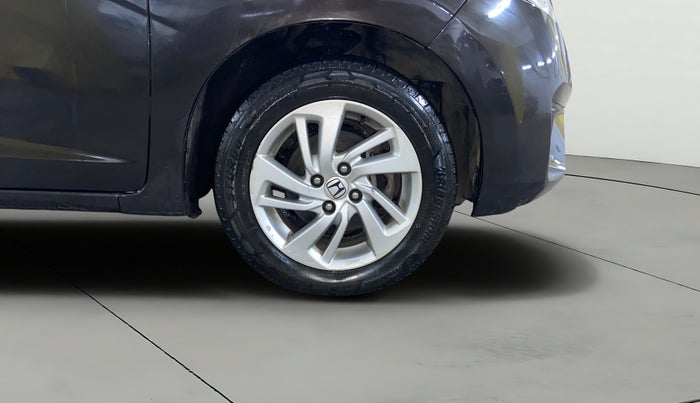 2017 Honda Jazz 1.2L I-VTEC V, CNG, Manual, 64,946 km, Right Front Wheel