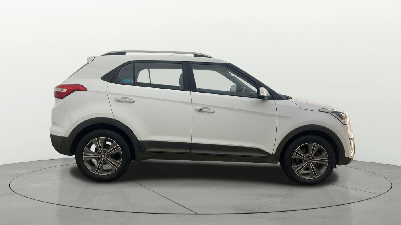 2017 Hyundai Creta SX PLUS AT 1.6 PETROL, Petrol, Automatic, 1,27,777 km, Right Side View