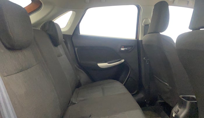 2016 Maruti Baleno DELTA PETROL 1.2, Petrol, Manual, 53,241 km, Right Side Rear Door Cabin