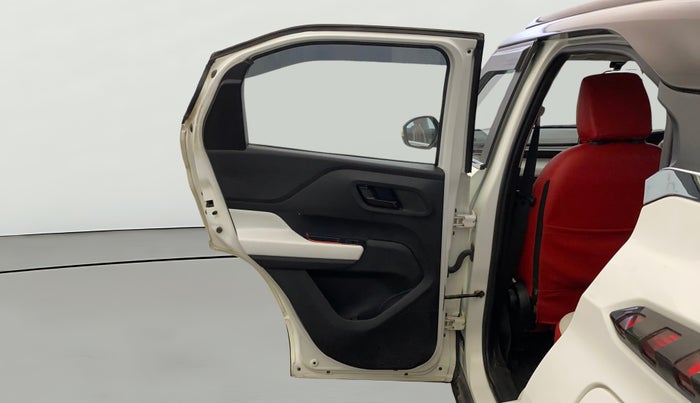 2022 Tata PUNCH ACCOMPLISHED MT, CNG, Manual, 74,630 km, LHS Rear Door