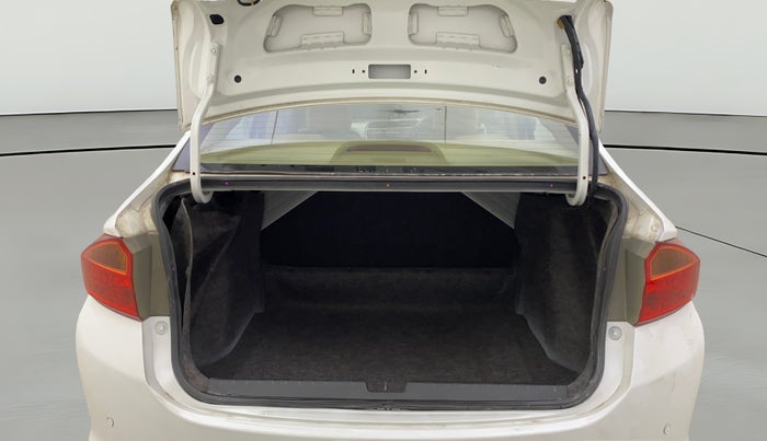 2015 Honda City 1.5L I-VTEC SV, Petrol, Manual, 1,08,808 km, Boot Open Zoomed View