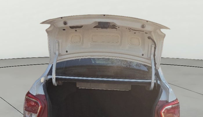 2016 Hyundai Xcent S 1.2, Petrol, Manual, 1,17,304 km, Boot Door Open