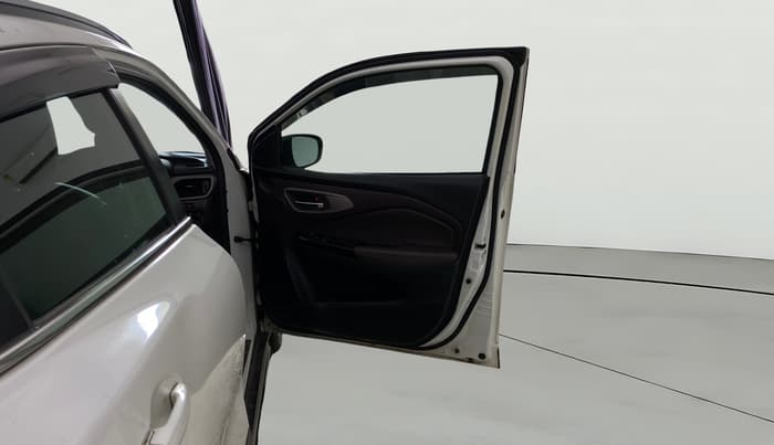 2023 Maruti FRONX ALPHA 1.0L TURBO 6 AT, Petrol, Automatic, 31,336 km, RHS Front Door