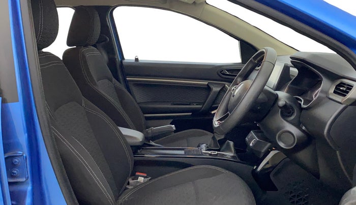 2021 Renault Kiger RXZ TURBO MT, Petrol, Manual, 34,281 km, Right Side Front Door Cabin