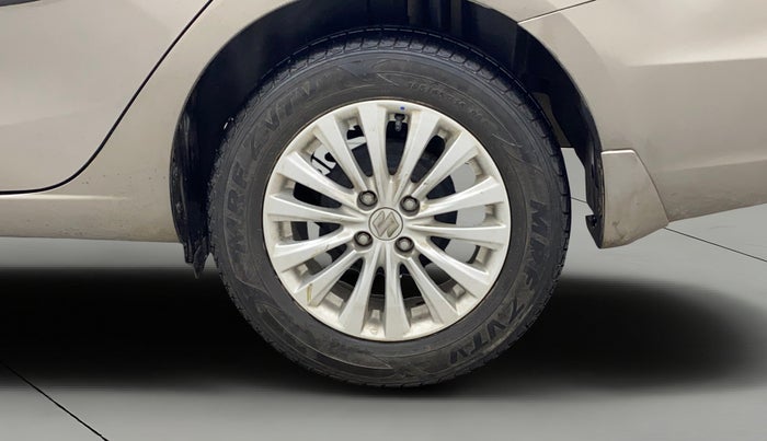 2018 Maruti Ciaz DELTA DIESEL 1.3, Diesel, Manual, 29,814 km, Left Rear Wheel