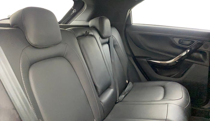 2022 Tata NEXON XZA PLUS PETROL DARK EDITION, Petrol, Automatic, 32,961 km, Right Side Rear Door Cabin