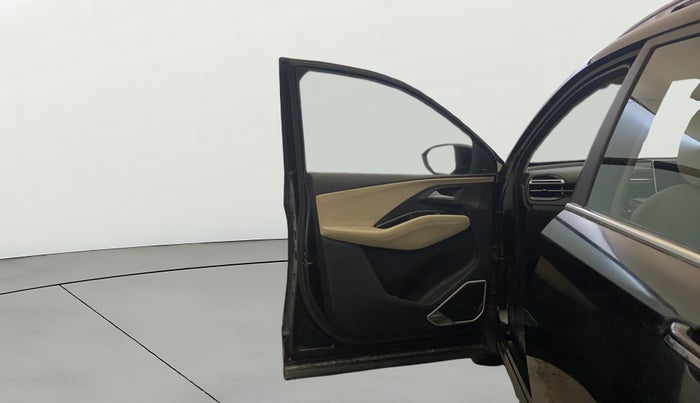 2023 MG HECTOR SHARP PRO 1.5 TURBO MT PETROL, Petrol, Manual, 39,333 km, LHS Front Door