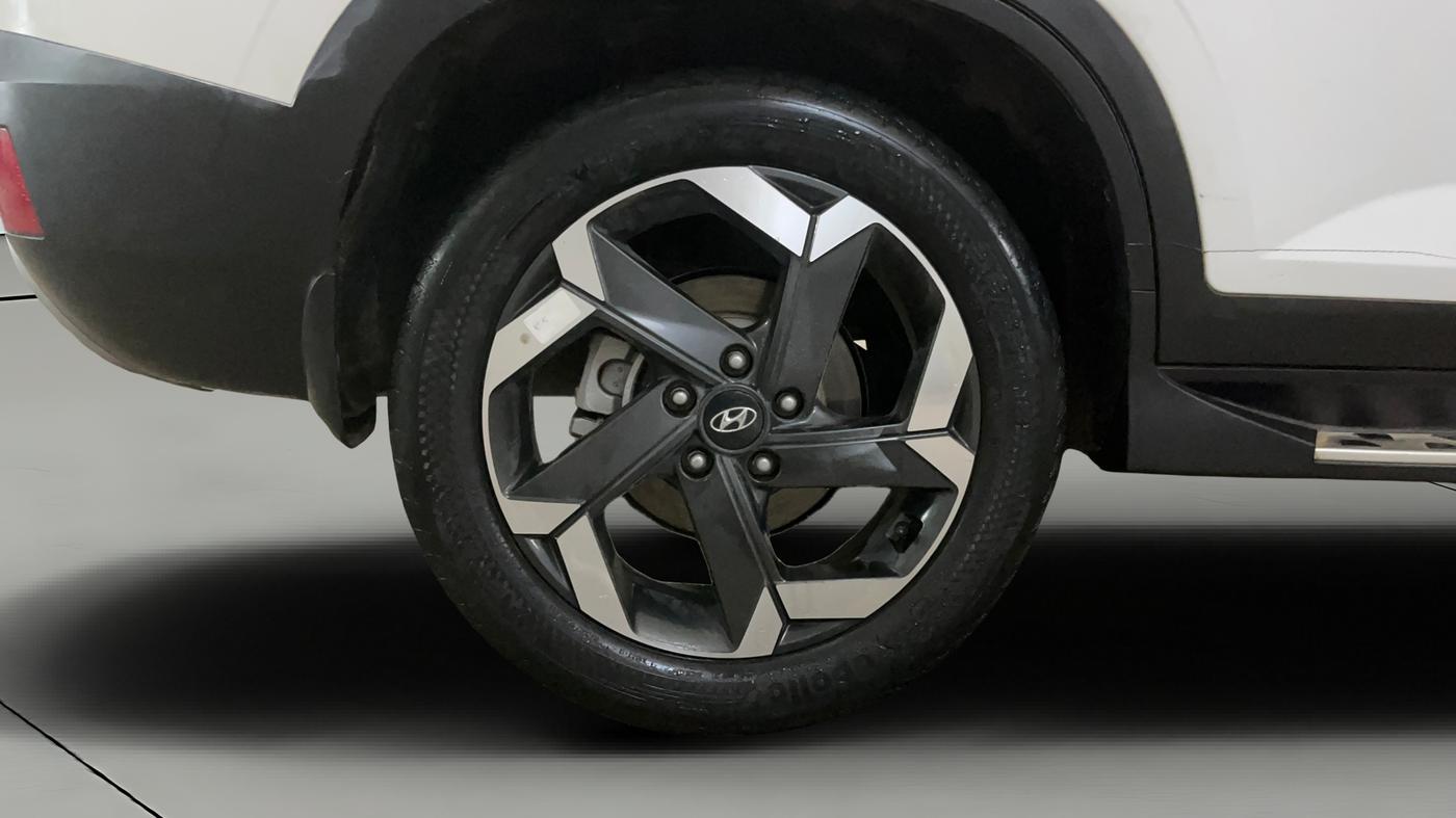 2021 Hyundai ALCAZAR 1.5 SIGNATURE (O) AT 6STR, Diesel, Automatic, 74,760 km, Right Rear Wheel
