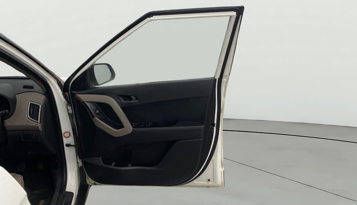 2017 Hyundai Creta E PLUS 1.6 PETROL, Petrol, Manual, 35,825 km, RHS Front Door