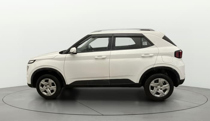 2022 Hyundai VENUE S(O) 1.2, Petrol, Manual, 39,698 km, Left Side