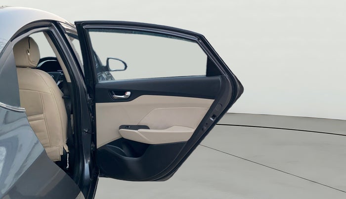 2020 Hyundai Verna SX 1.5 VTVT, Petrol, Manual, 10,417 km, RHS Rear Door