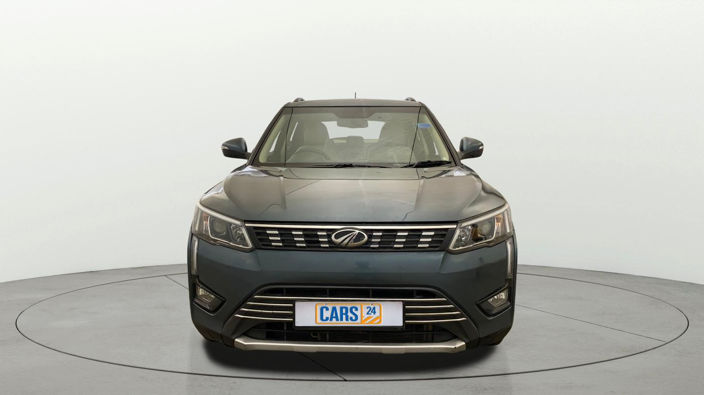 2022 Mahindra XUV300 W8 (O) 1.2 PETROL AMT, Petrol, Automatic, 47,638 km, Front