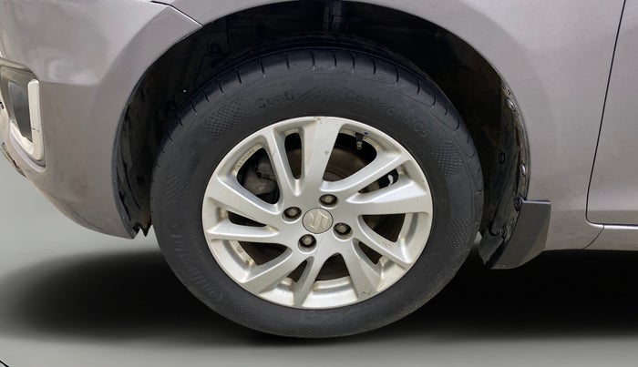 2013 Maruti Swift ZXI, Petrol, Manual, 1,30,139 km, Left Front Wheel