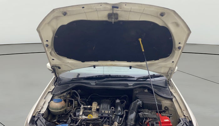 2016 Volkswagen Polo GT TSI AT, Petrol, Automatic, 1,07,545 km, Open Bonet