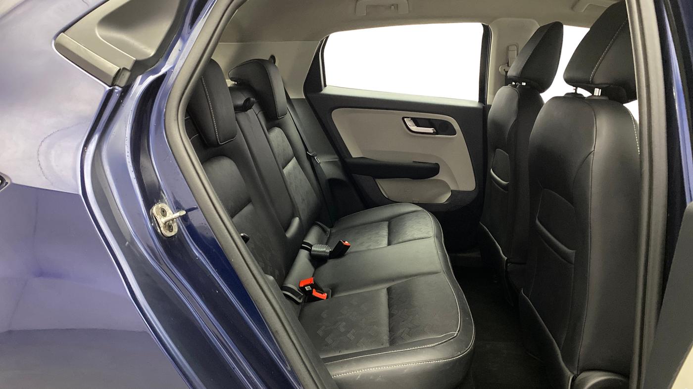2023 Tata ALTROZ XZ PLUS PETROL, Petrol, Manual, 19,744 km, Right Side Rear Door Cabin