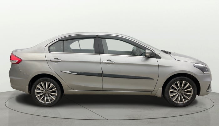 2018 Maruti Ciaz ALPHA 1.5 SHVS PETROL, Petrol, Manual, 68,462 km, Right Side View