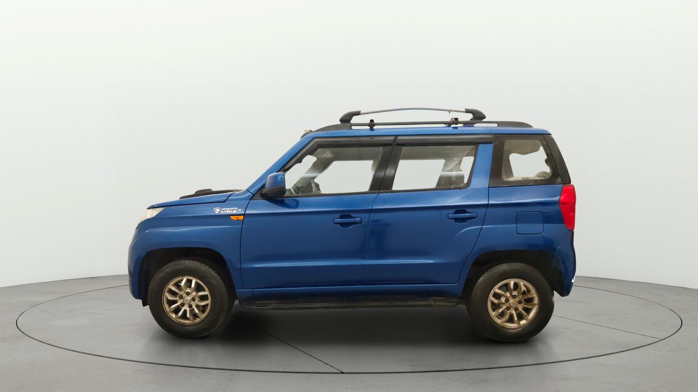 2016 Mahindra TUV300 T8, Diesel, Manual, 48,734 km, Left Side