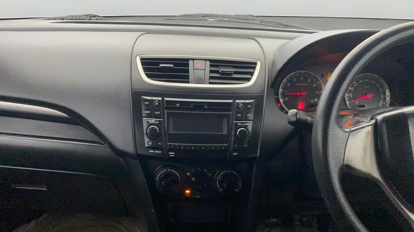 2016 Maruti Swift VXI, Petrol, Manual, 46,012 km, Air Conditioner
