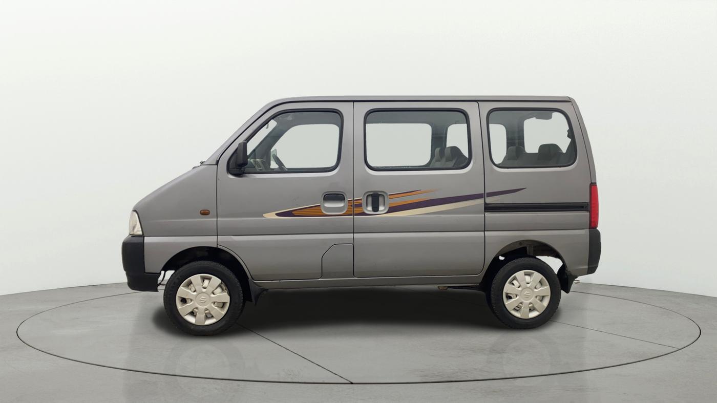 2017 Maruti Eeco 7 STR, Petrol, Manual, 13,946 km, Left Side