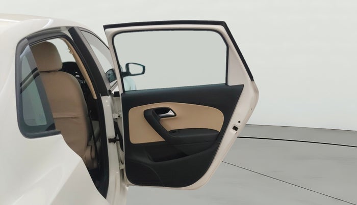 2018 Volkswagen Ameo HIGHLINE PLUS 1.5L AT 16 ALLOY, Diesel, Automatic, 20,310 km, RHS Rear Door