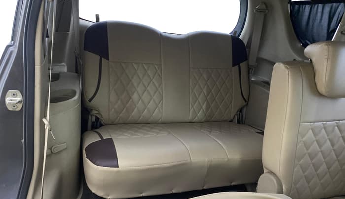 2018 Maruti Ertiga VXI CNG, CNG, Manual, 85,182 km, Third Seat Row ( optional )