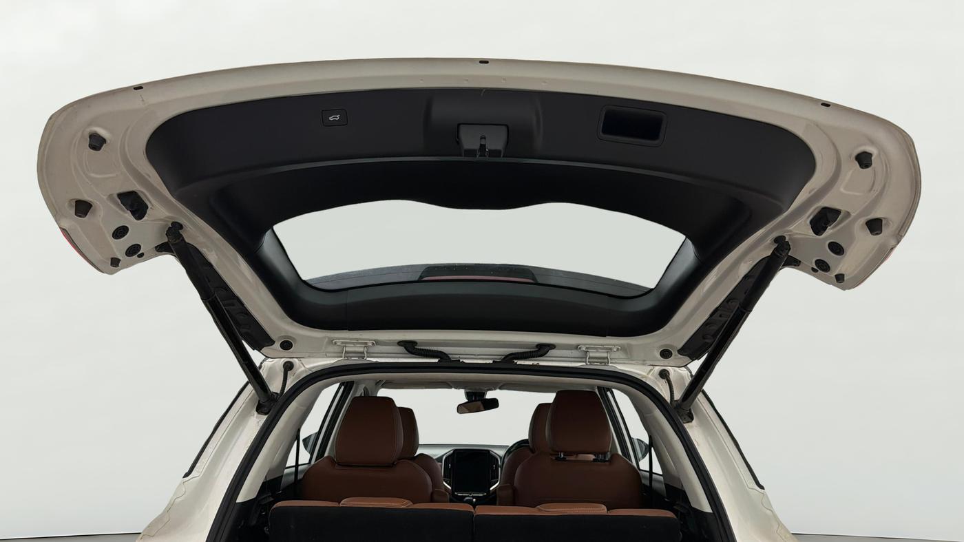 2022 MG HECTOR PLUS SHARP 1.5 PETROL TURBO CVT 6-STR, Petrol, Automatic, 59,668 km, Boot Door Open