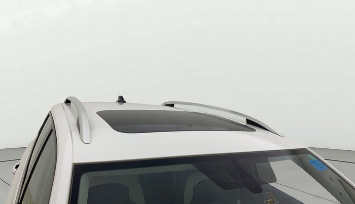 2022 Volkswagen TAIGUN TOPLINE 1.0 TSI MT, Petrol, Manual, 54,233 km, Roof