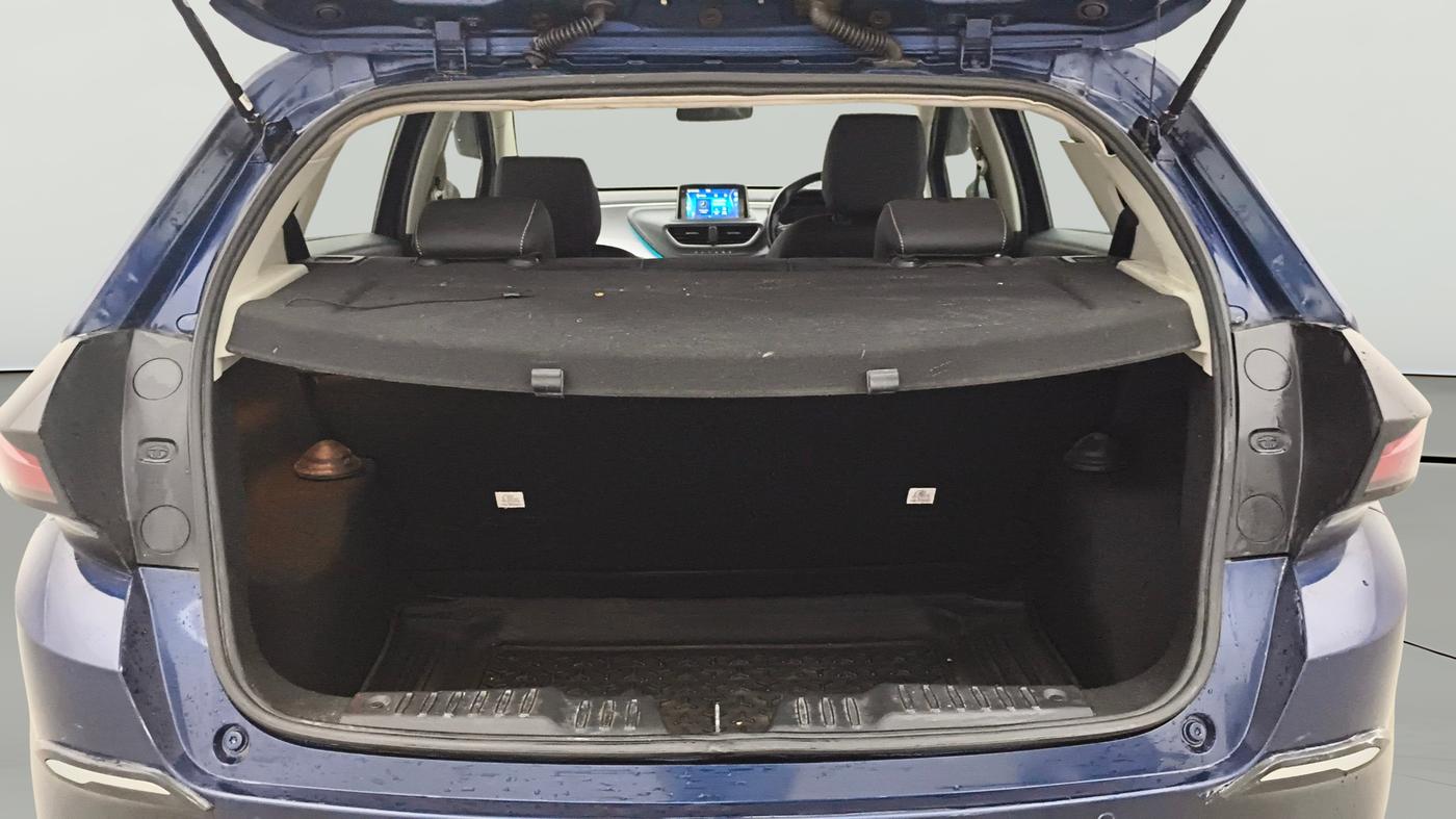 2023 Tata ALTROZ XZ PLUS PETROL, Petrol, Manual, 49,816 km, Boot Open Zoomed View