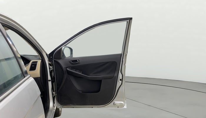 2014 Tata Zest XMS PETROL, Petrol, Manual, 38,531 km, RHS Front Door