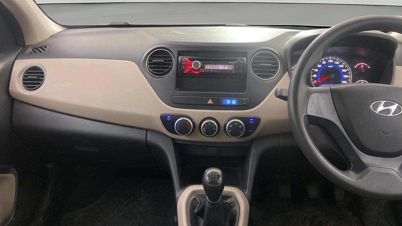 2013 Hyundai i10 MAGNA 1.2, CNG, Manual, 34,730 km, Air Conditioner