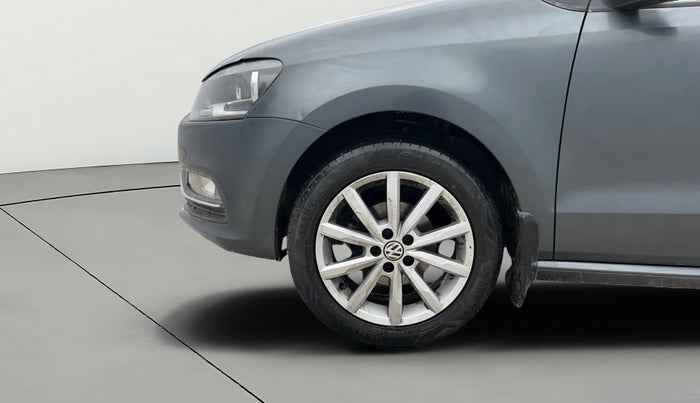 2017 Volkswagen Polo HIGHLINE1.2L, Petrol, Manual, 73,773 km, Left Front Wheel