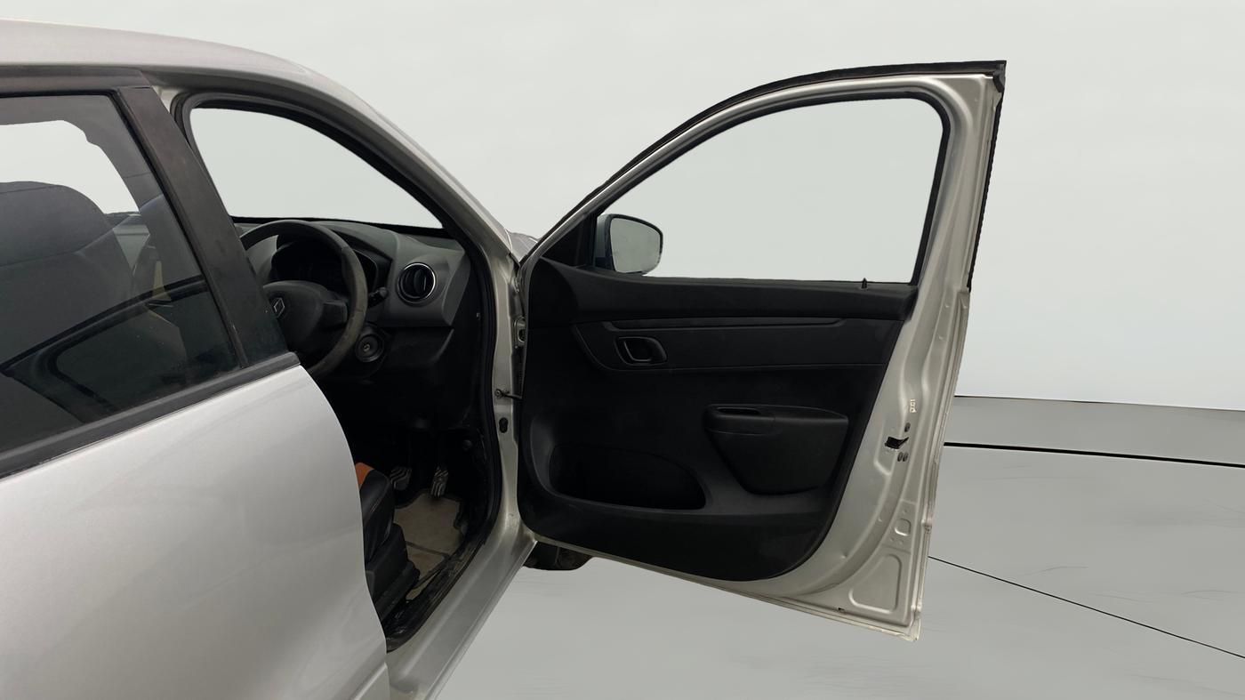 2017 Renault Kwid RXT 1.0 AMT (O), Petrol, Automatic, 59,201 km, RHS Front Door